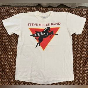 Vintage 1989 Steve Miller Band Summer Tour tshirt. Size Large. White